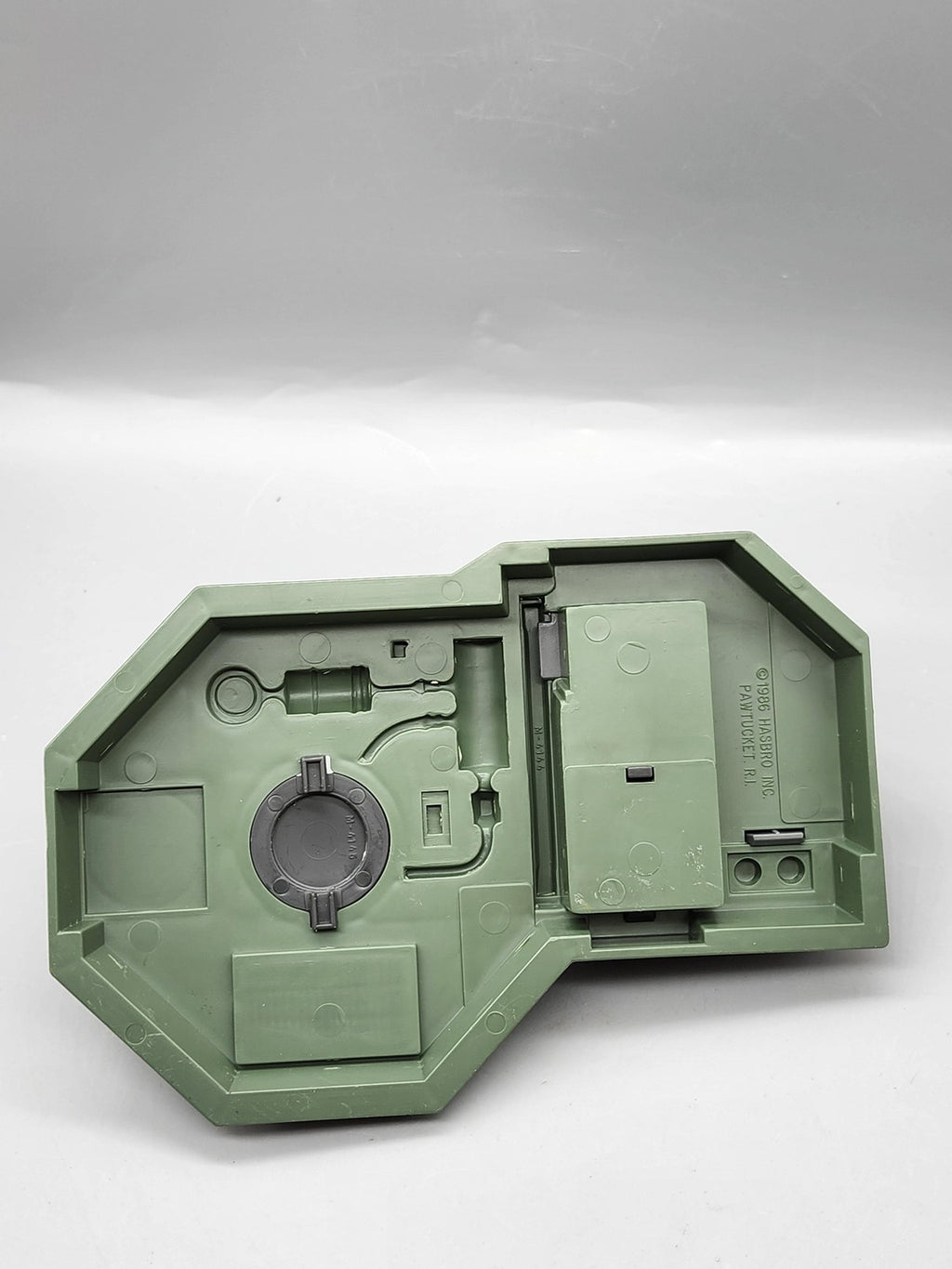 Vintage 1986 G.I. Joe Base Platform Playset Part Hasbro Green Plastic Toy Loose