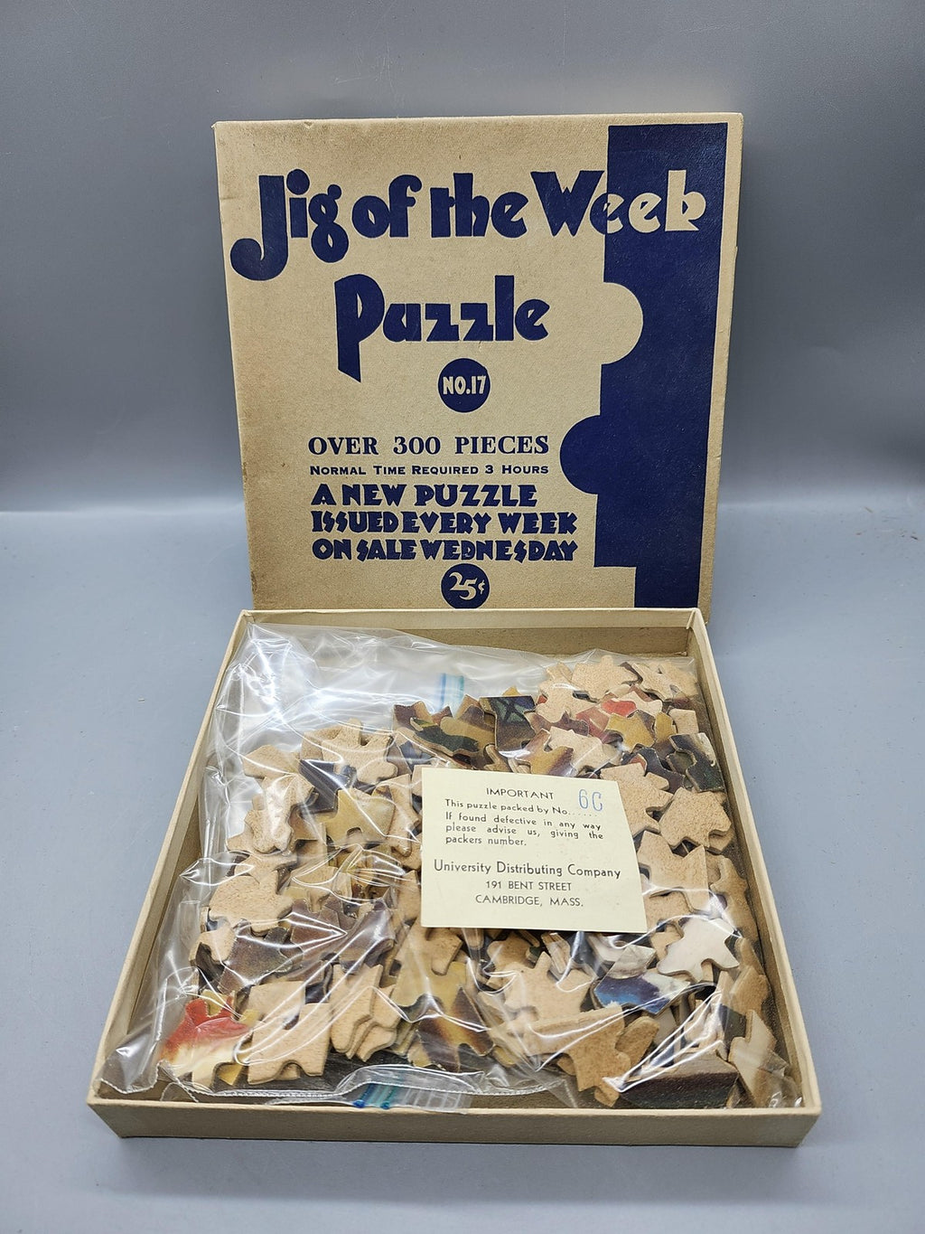 Vintage Jig Of The Week Milady Of The Tavern Puzzle Over 300 Pieces Cardboard