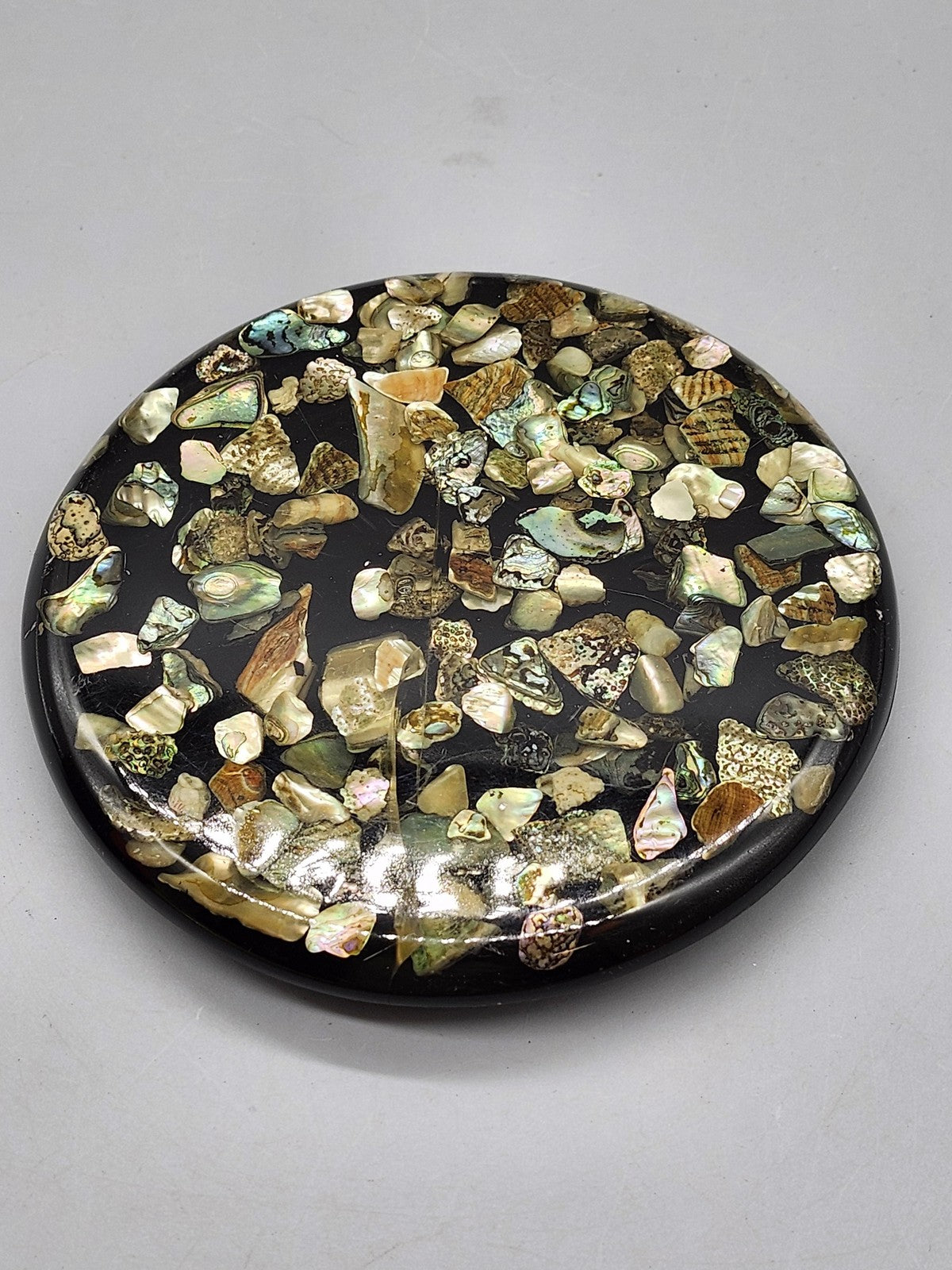 Vintage Betty's Shells Abalone Trivet Small Multicolor Plastic Hot Plate Decor
