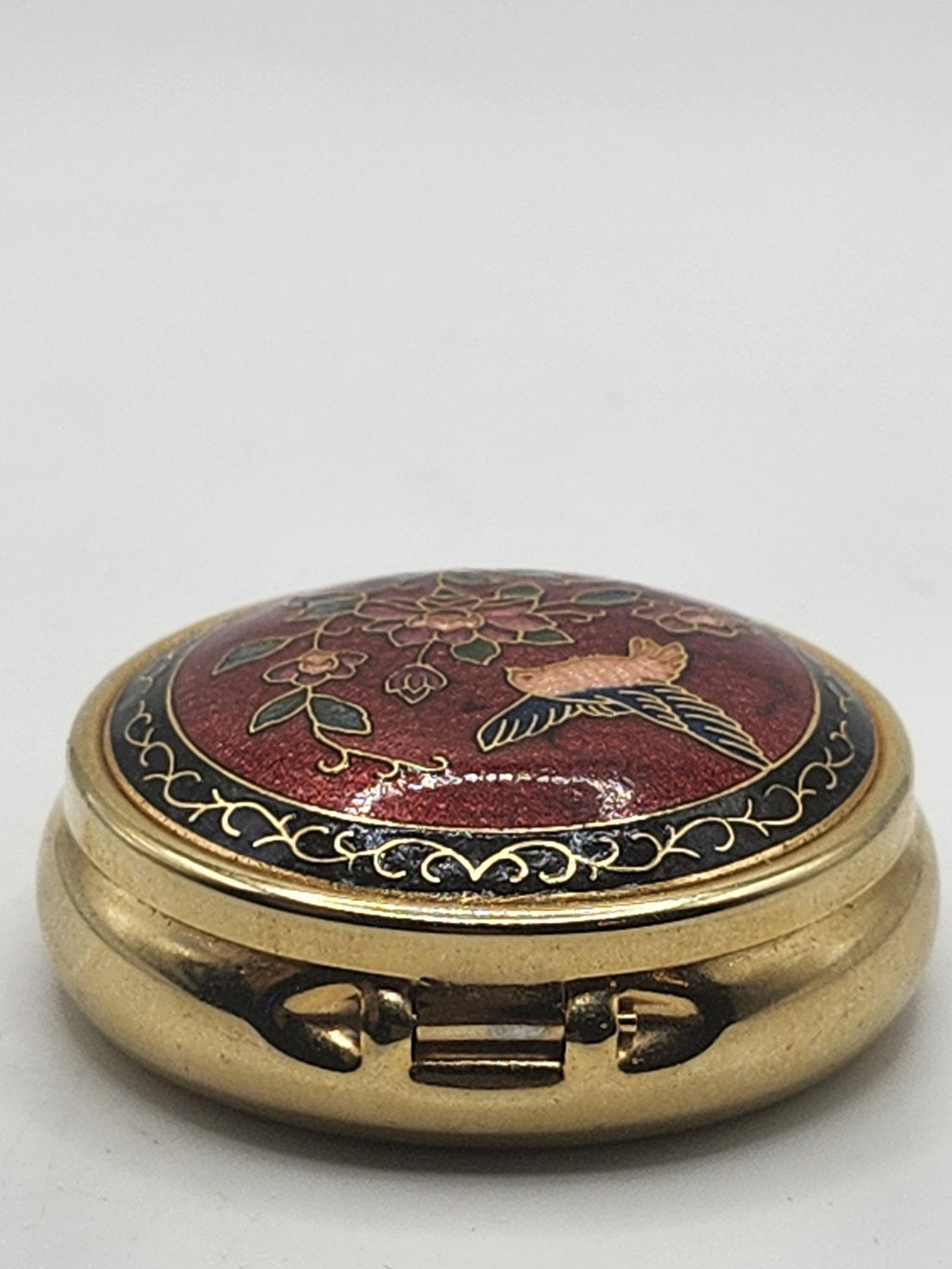 Gold Enamel Hummingbird Floral Travel Pill Holder Box 3 Compartment Case Round