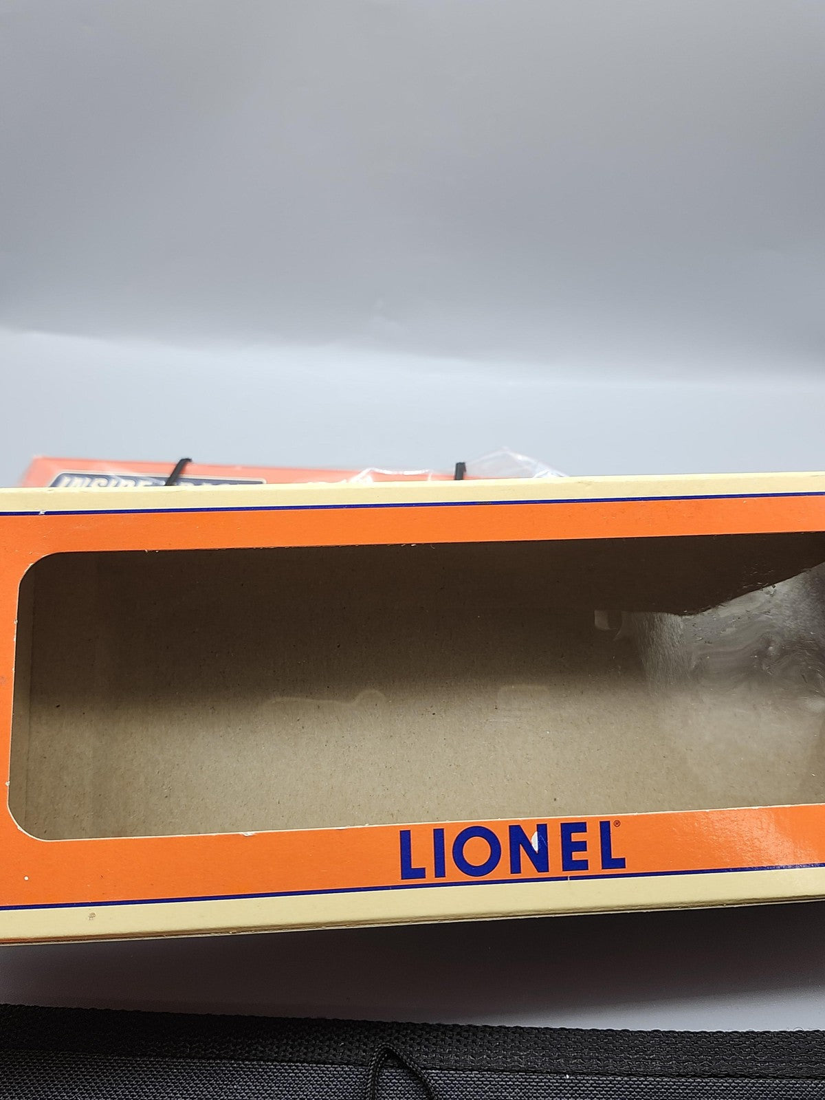 Lionel 1997 Railroader Club Inside Track O Gauge Flat Car Trailer 6-19437