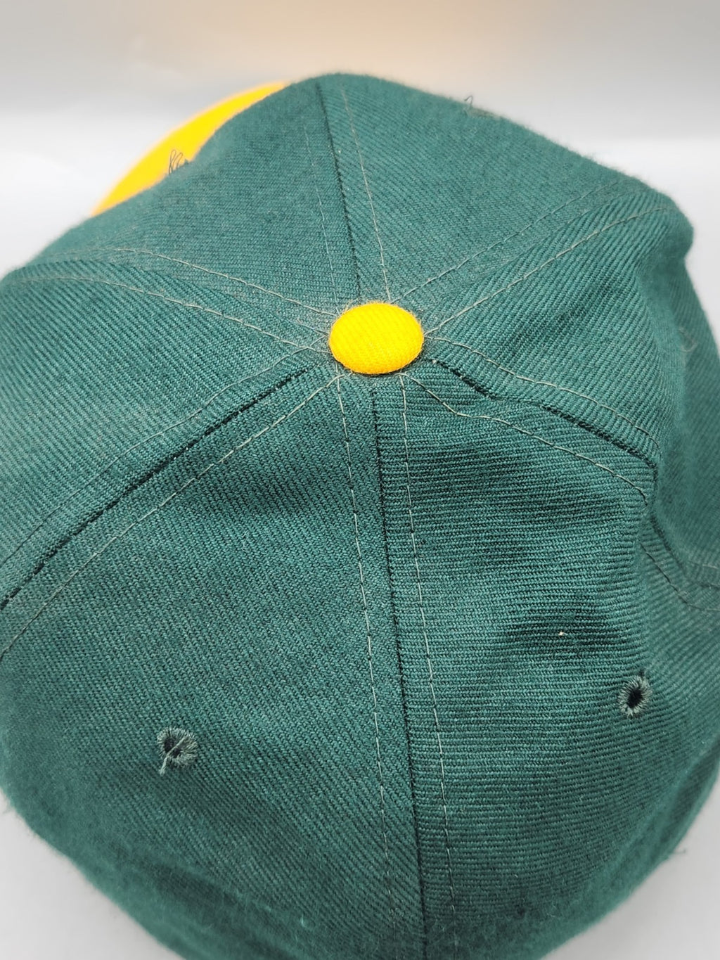 Vintage Oakland Athletics A's Diamond Collection Fitted Hat Size 7 5/8 Green...