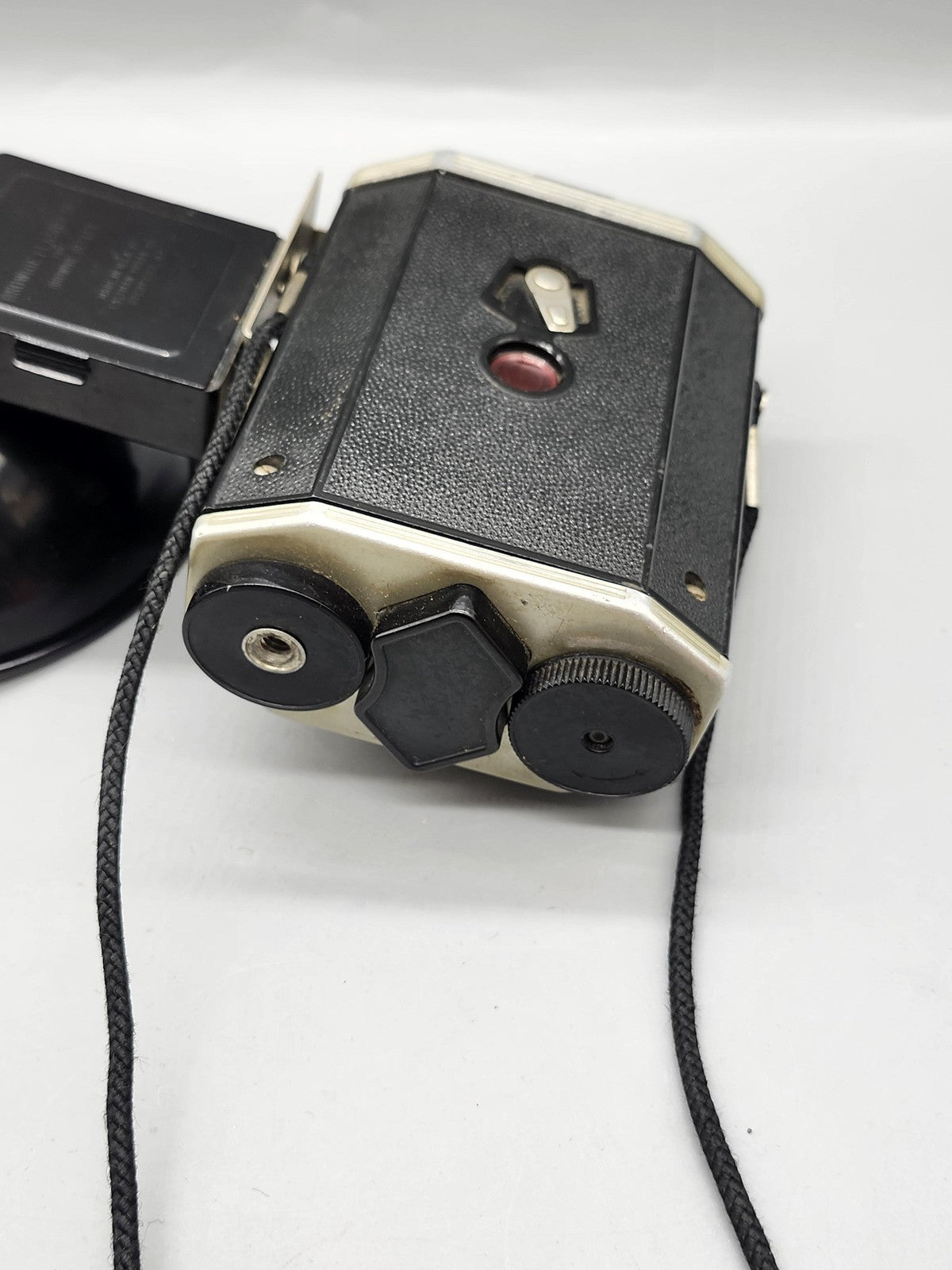Vintage Kodak Brownie Reflex Synchro Model Camera 127 Film Flash Black USA