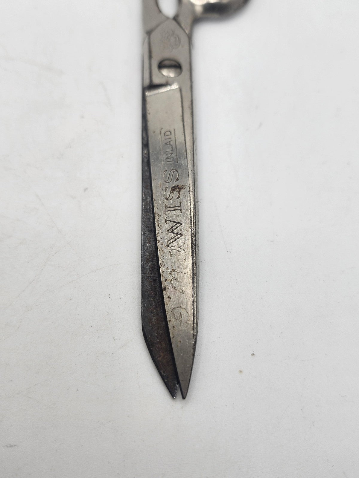 Vintage Wiss SteelForged Inlaid Sewing Scissors No 136 1/2 Silver USA Shears