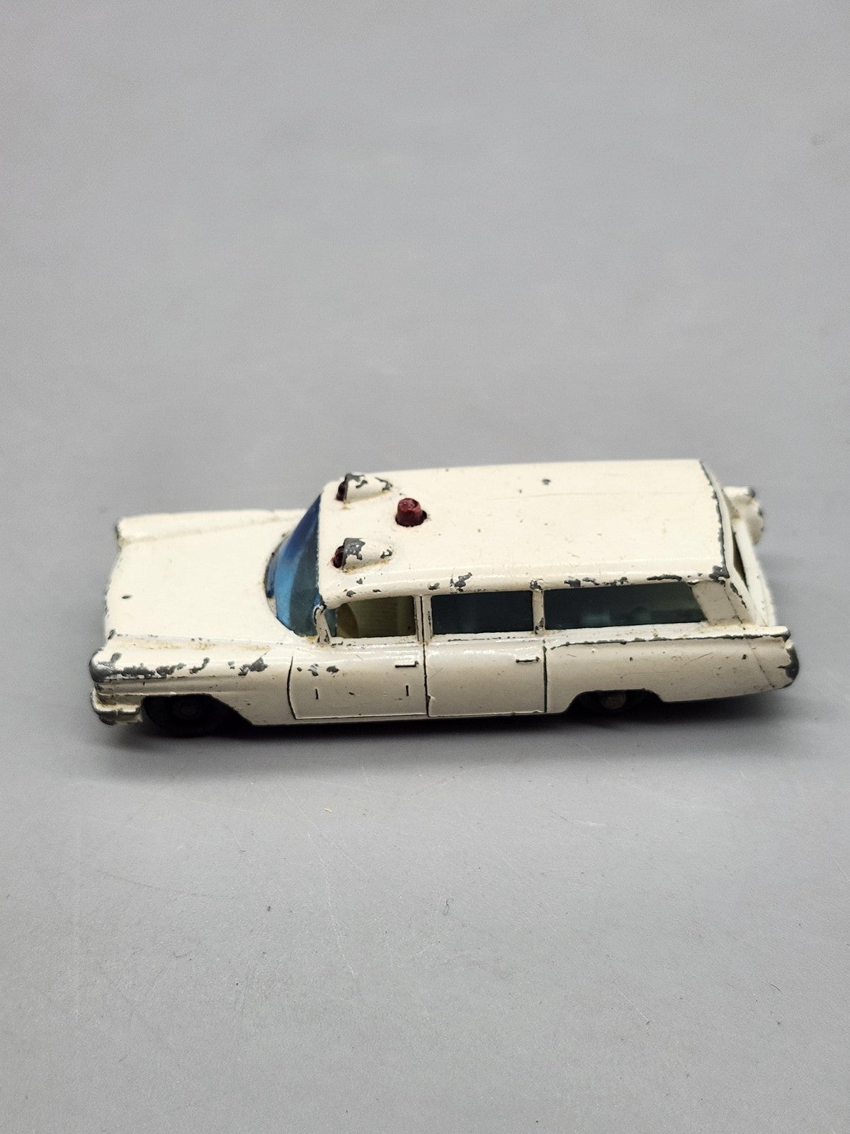 Vintage Matchbox Lesney No 54 S&S Cadillac Ambulance Diecast Car White Loose