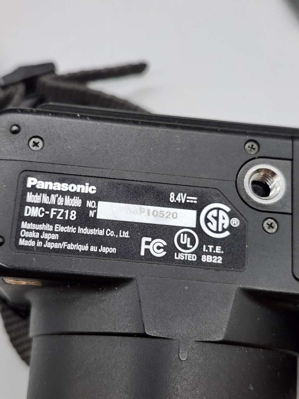 Panasonic Lumix DMC-FZ18 Digital Camera 8.1MP 18X Zoom Black For Parts Repair
