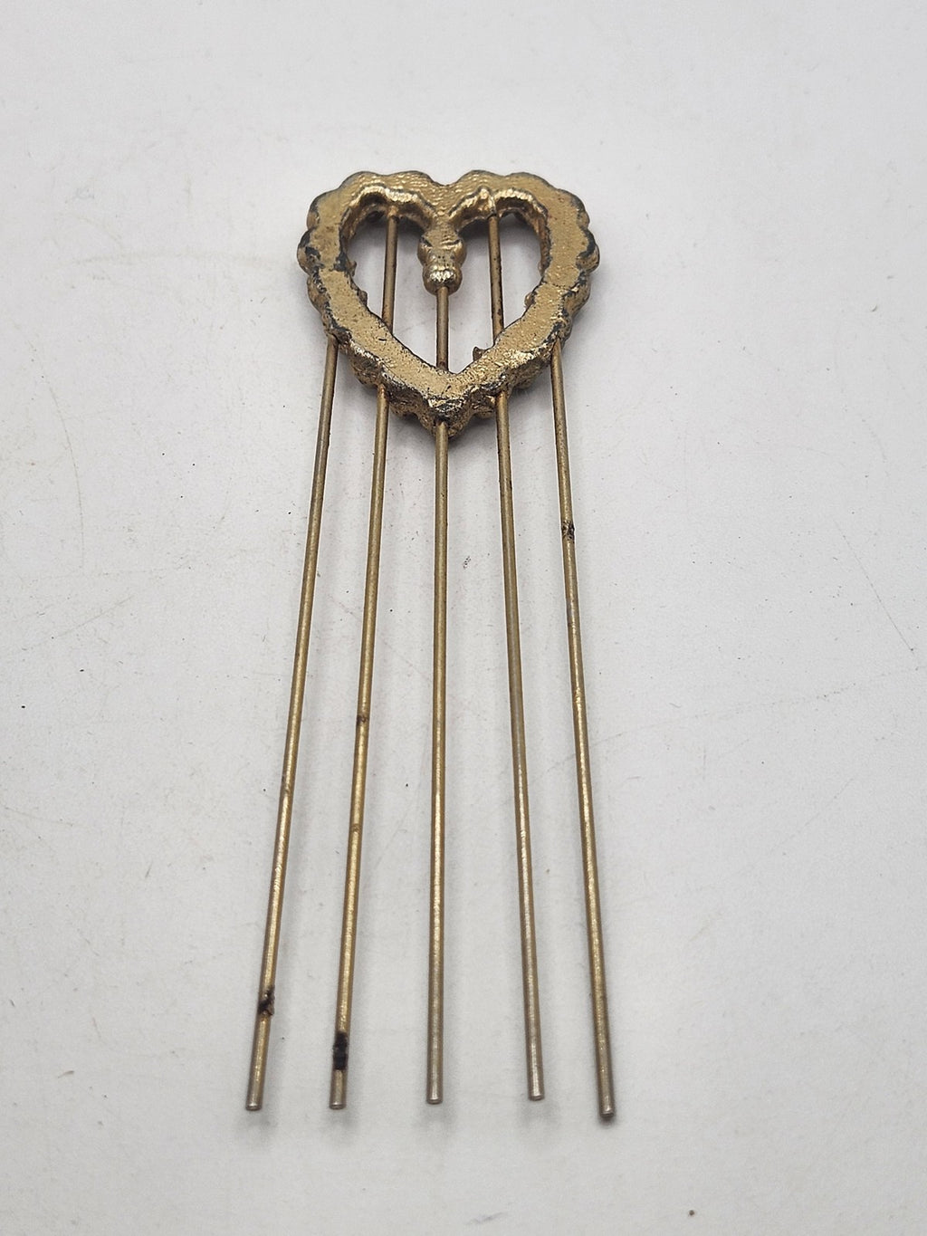 Heart Hair Comb Womens One Size Gold Metal Beaded Long Prong Accessory Casual