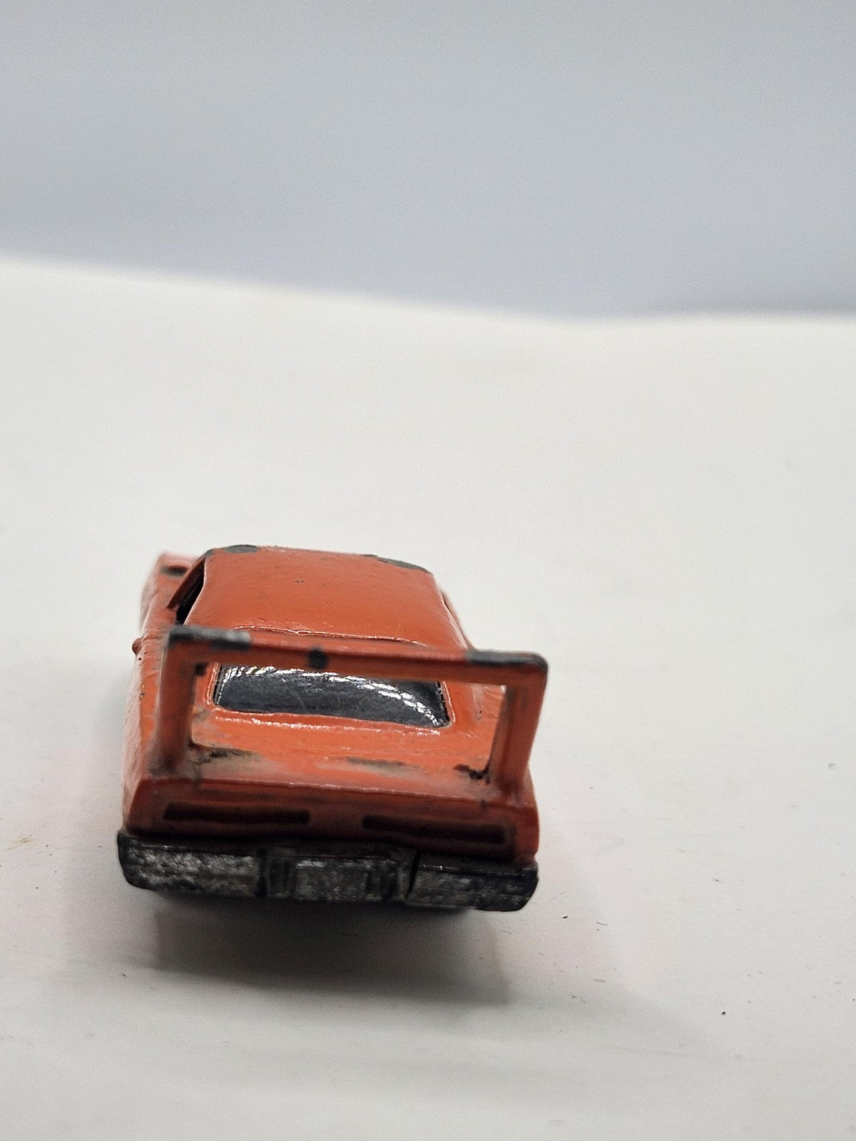 Vintage Hot Wheels Winged Race Car 1:64 Diecast Toy Car Small Orange Loose Zamak