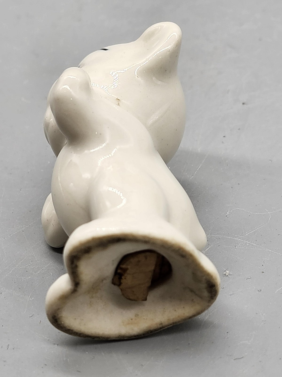 Ceramic Bear Salt & Pepper Shaker Small White Vintage Figurine Kitchen Decor