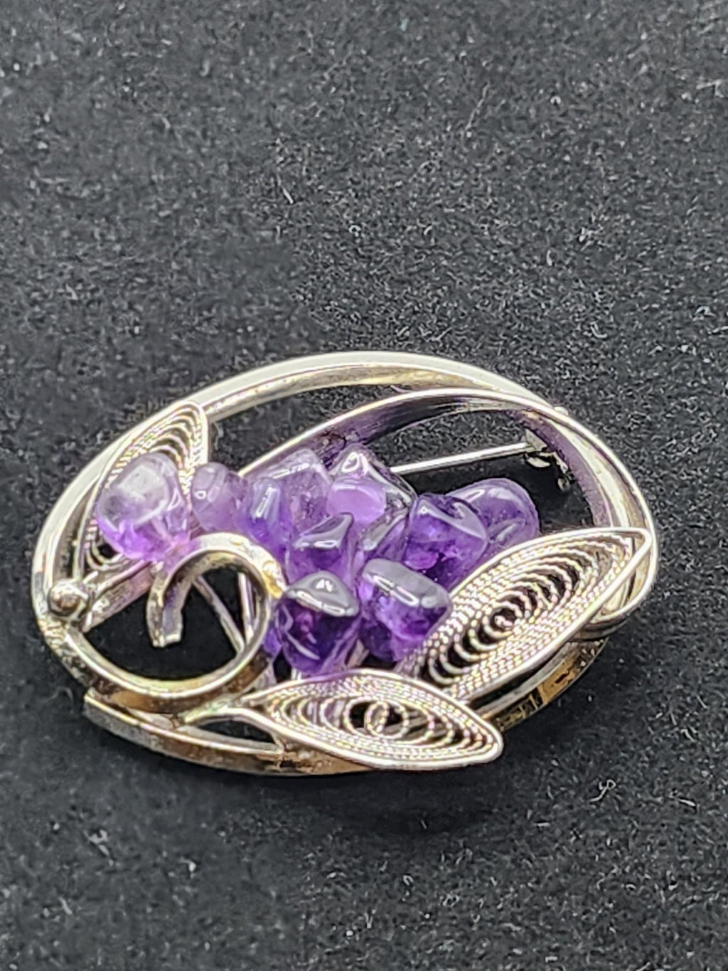 Purple Amethyst Stone Cluster Floral Brooch Pin Silver Tone Oval Filigree 2 Inch