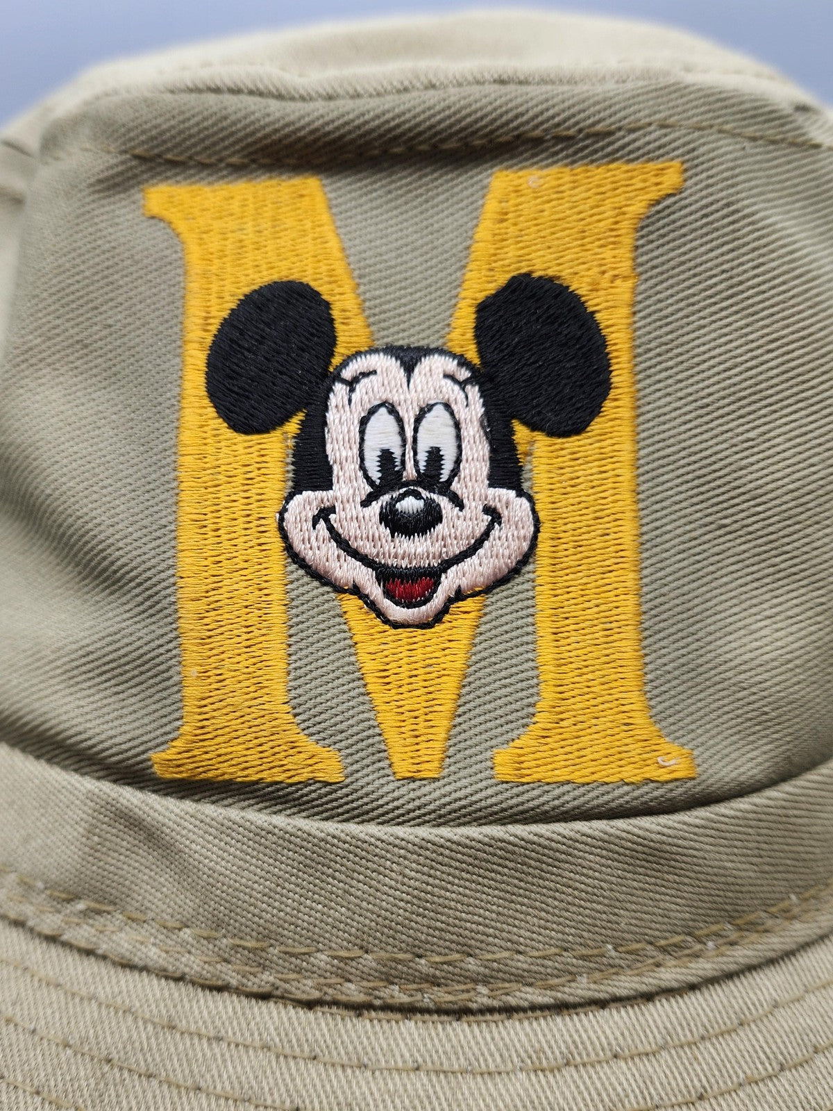 Disney Mickey Mouse Hat Bucket Fitted Mens Medium Beige Twill Wide Brim USA