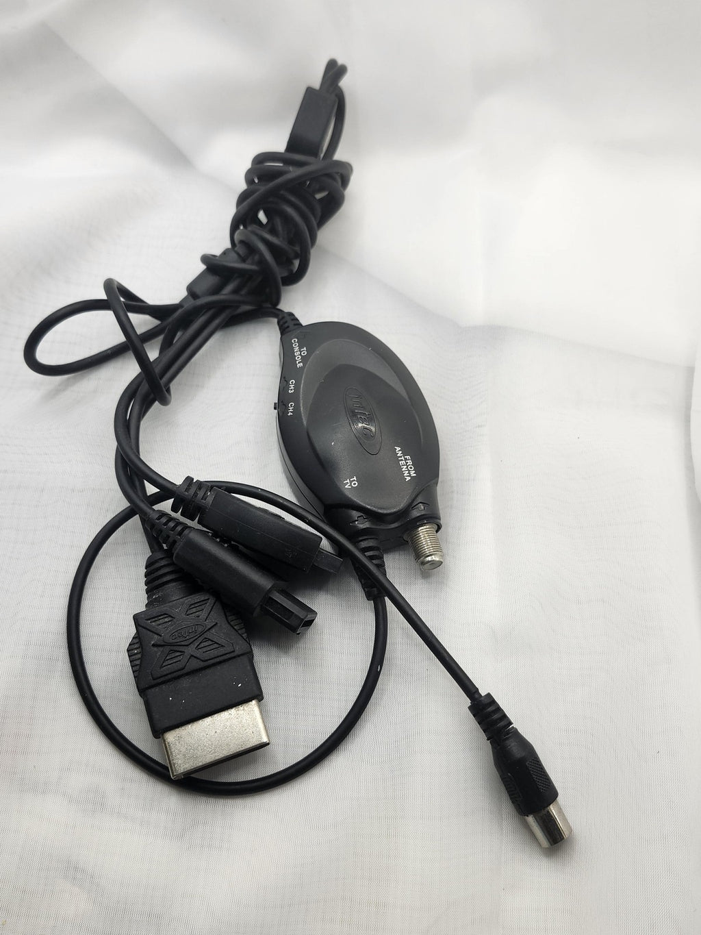 Intec RF Switch Sony PlayStation PS1 PS2 PS3 Console TV Cable Black Adapter