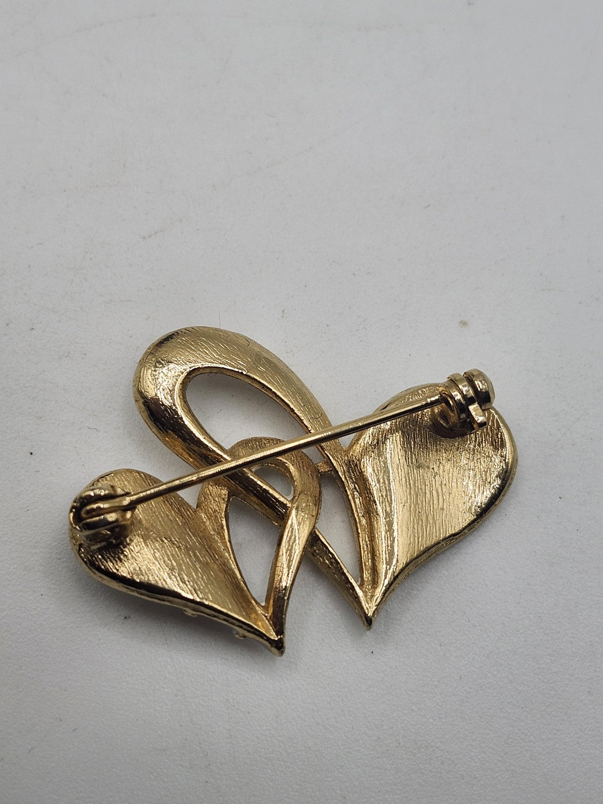 White Enamel Heart Brooch Pin Gold Tone Abstract Love Costume Jewelry Gift
