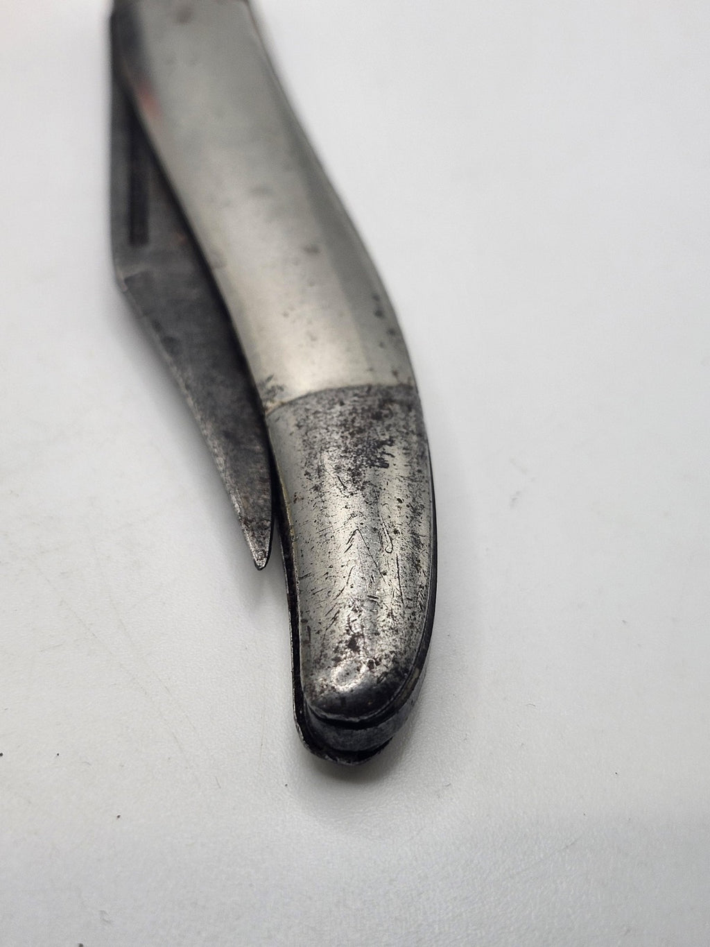 Vintage Slim Metal Pocketknife 1 Blade Straight Back Silver Tone Slipjoint EDC