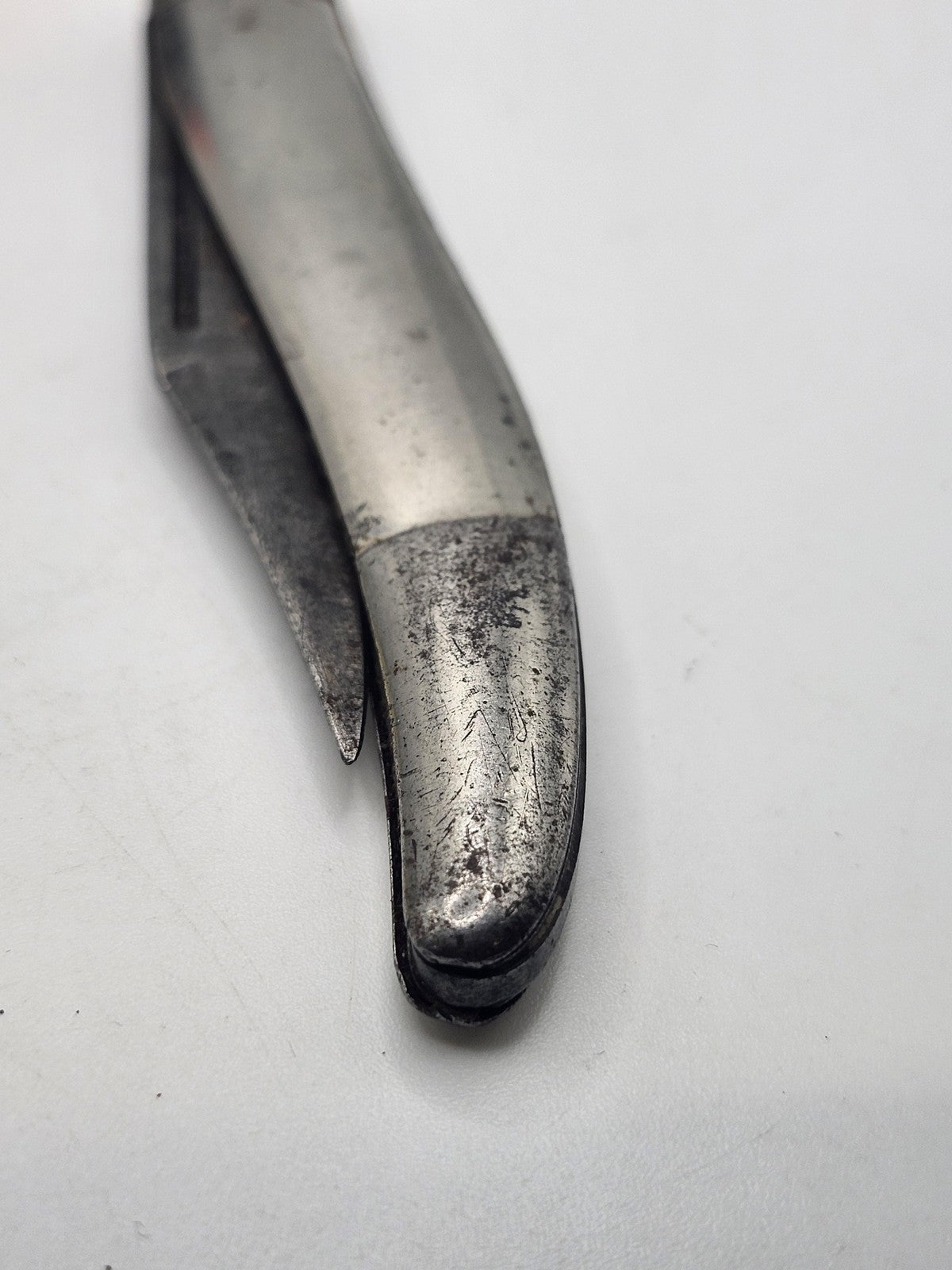 Vintage Slim Metal Pocketknife 1 Blade Straight Back Silver Tone Slipjoint EDC