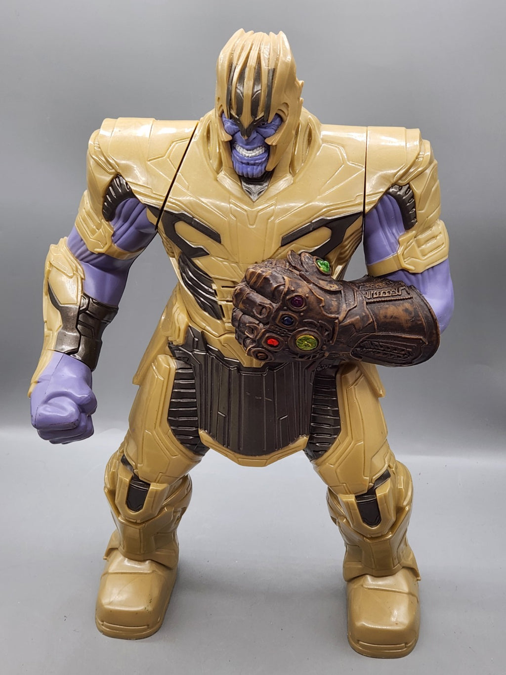 Marvel Avengers Endgame Thanos 14” Electronic Figure Infinity Gauntlet Hasbro...