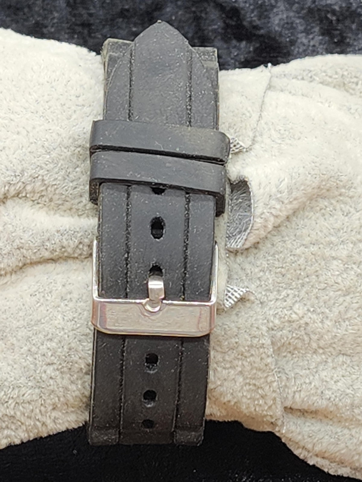 Geneva Watch Womens Snowman Dial Quartz Analog Black Rubber Band Rhinestone