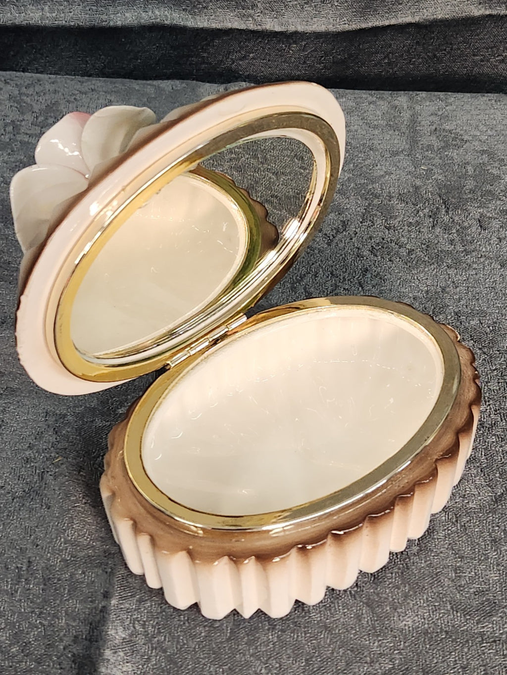 Vintage Porcelain Rose Jewelry Trinket Box Floral Vanity Dresser Keepsake Japan