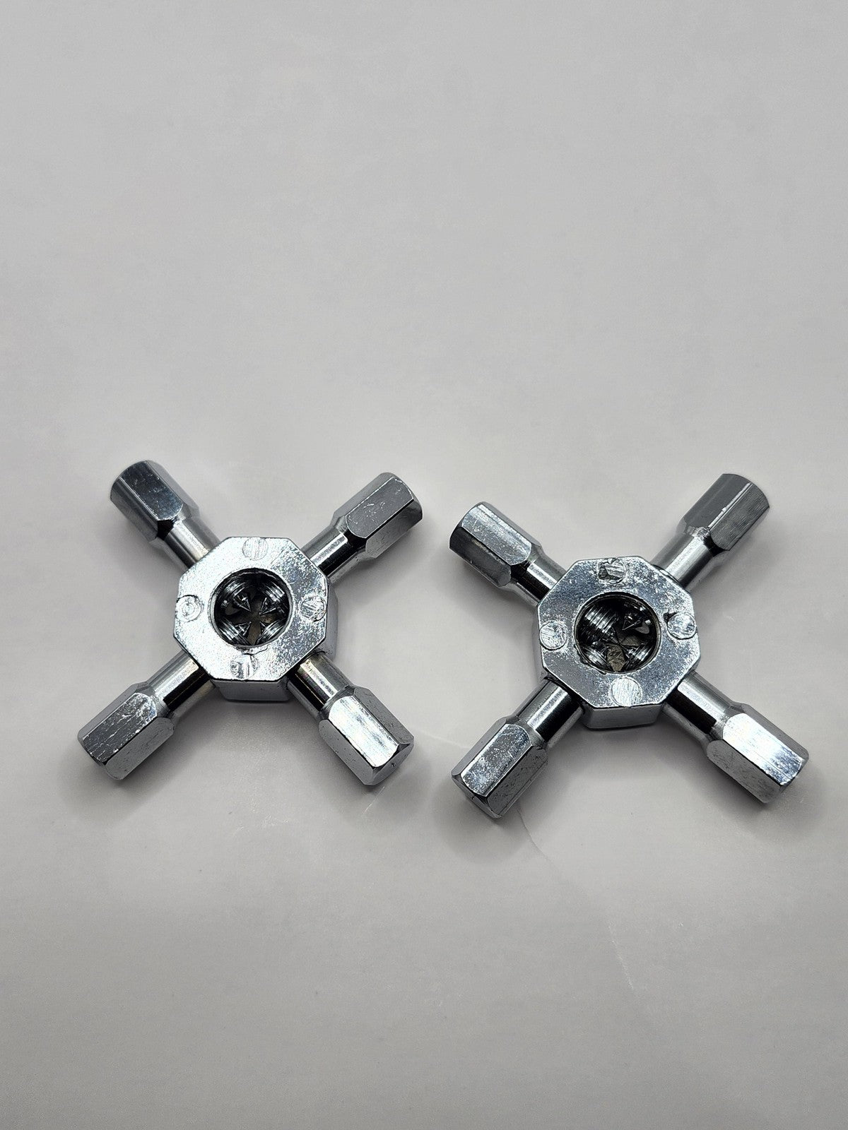 4 Way Utility Service Key Lot Of 2 Chrome Multi Tool Water Gas Electric Cabinet