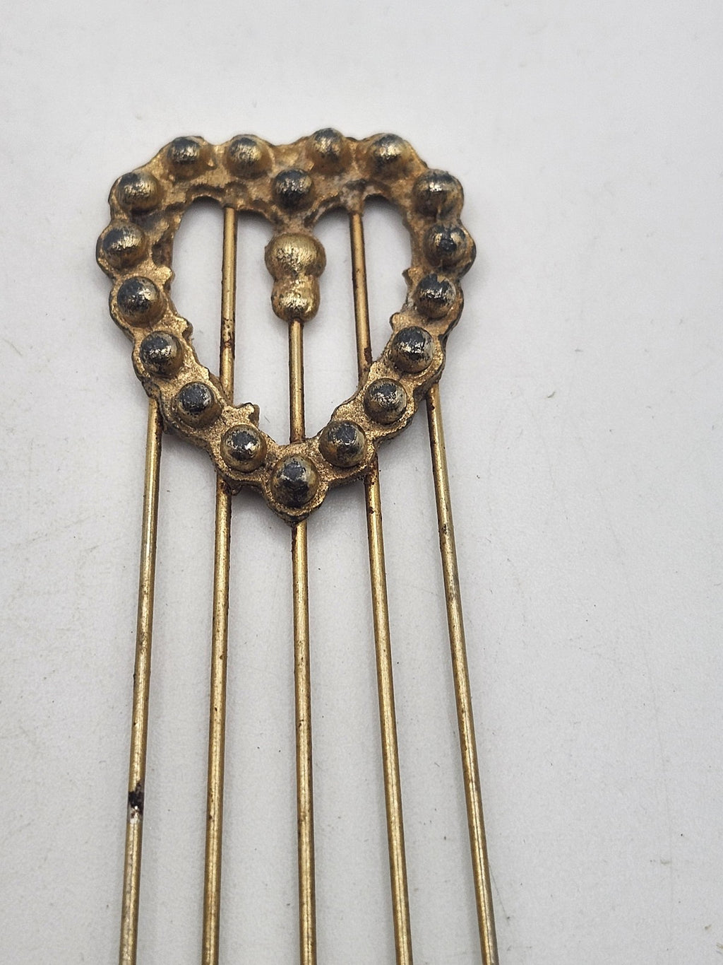 Heart Hair Comb Womens One Size Gold Metal Beaded Long Prong Accessory Casual