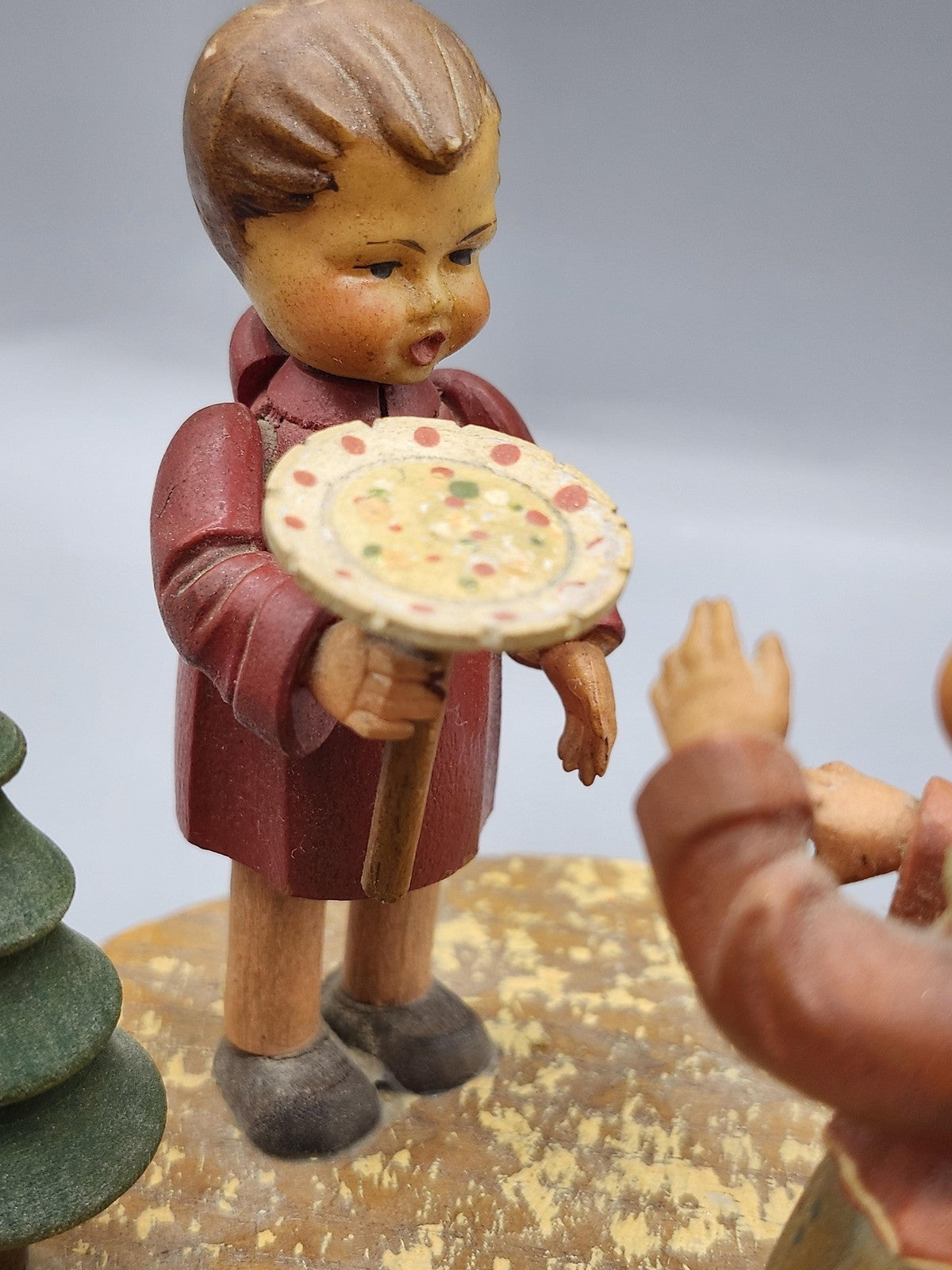 Vintage Thorens Love Story Music Box Children Figurine Wood Switzerland Decor