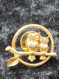 Avon Owl Pin Gold Tone Double Bird Branch Circle Lapel Jewelry 1.5 Inch Gift
