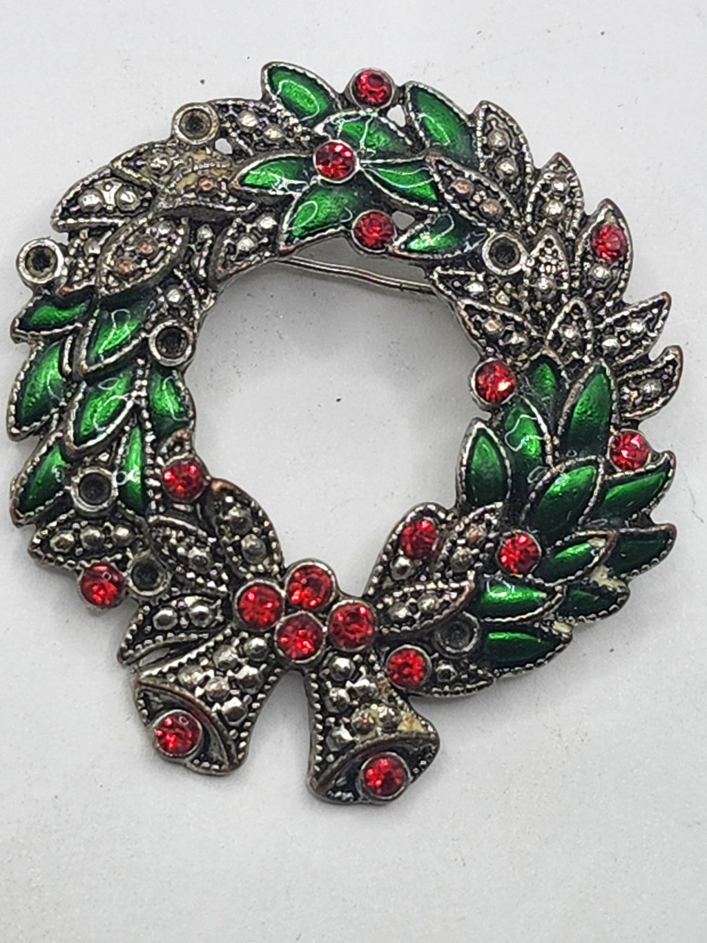 KC Wreath Brooch Green Enamel Red Crystal Holiday Christmas Pin Costume Jewelry