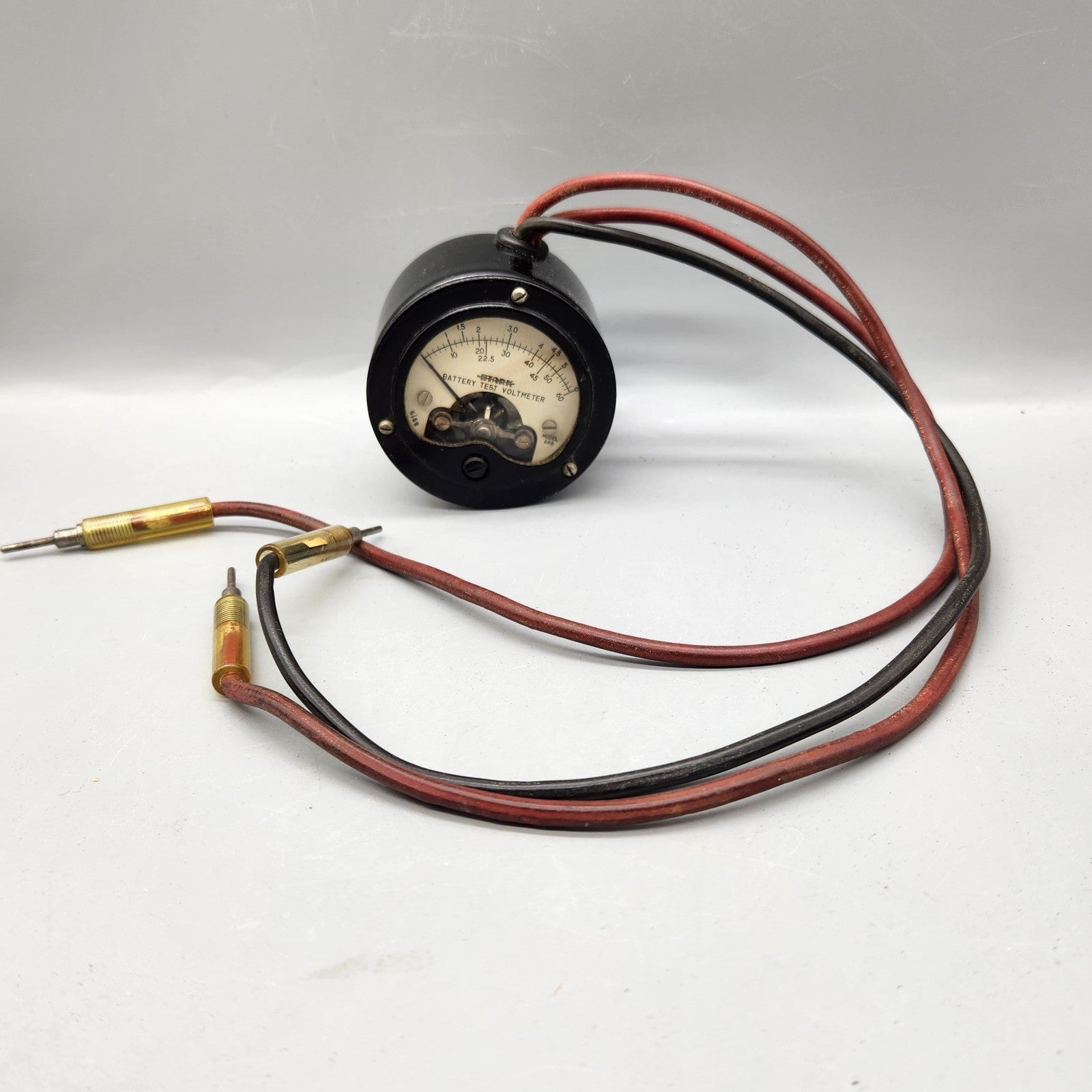 Vintage Stark Battery Test Voltmeter Model 666 ⚡ Retro Automotive Tool