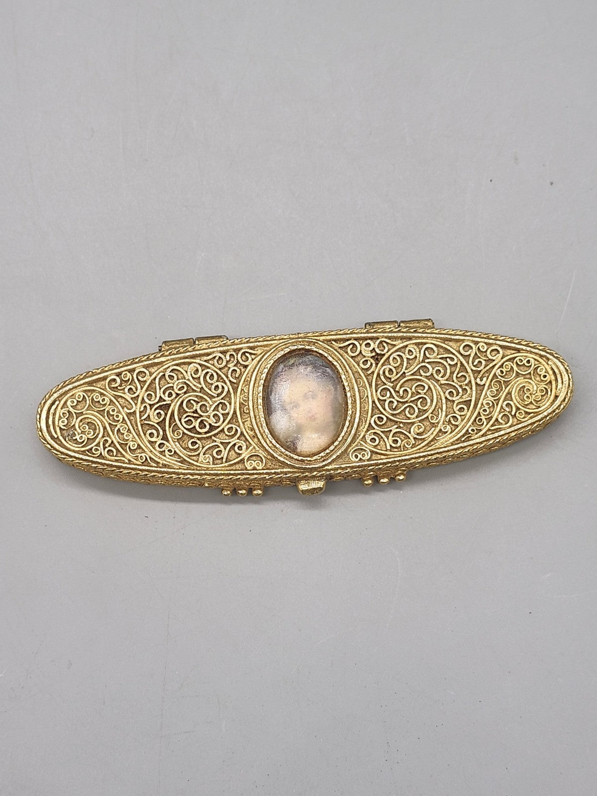 Estee Lauder Gold Tone Filigree Compact Case w/ Portrait Vintage