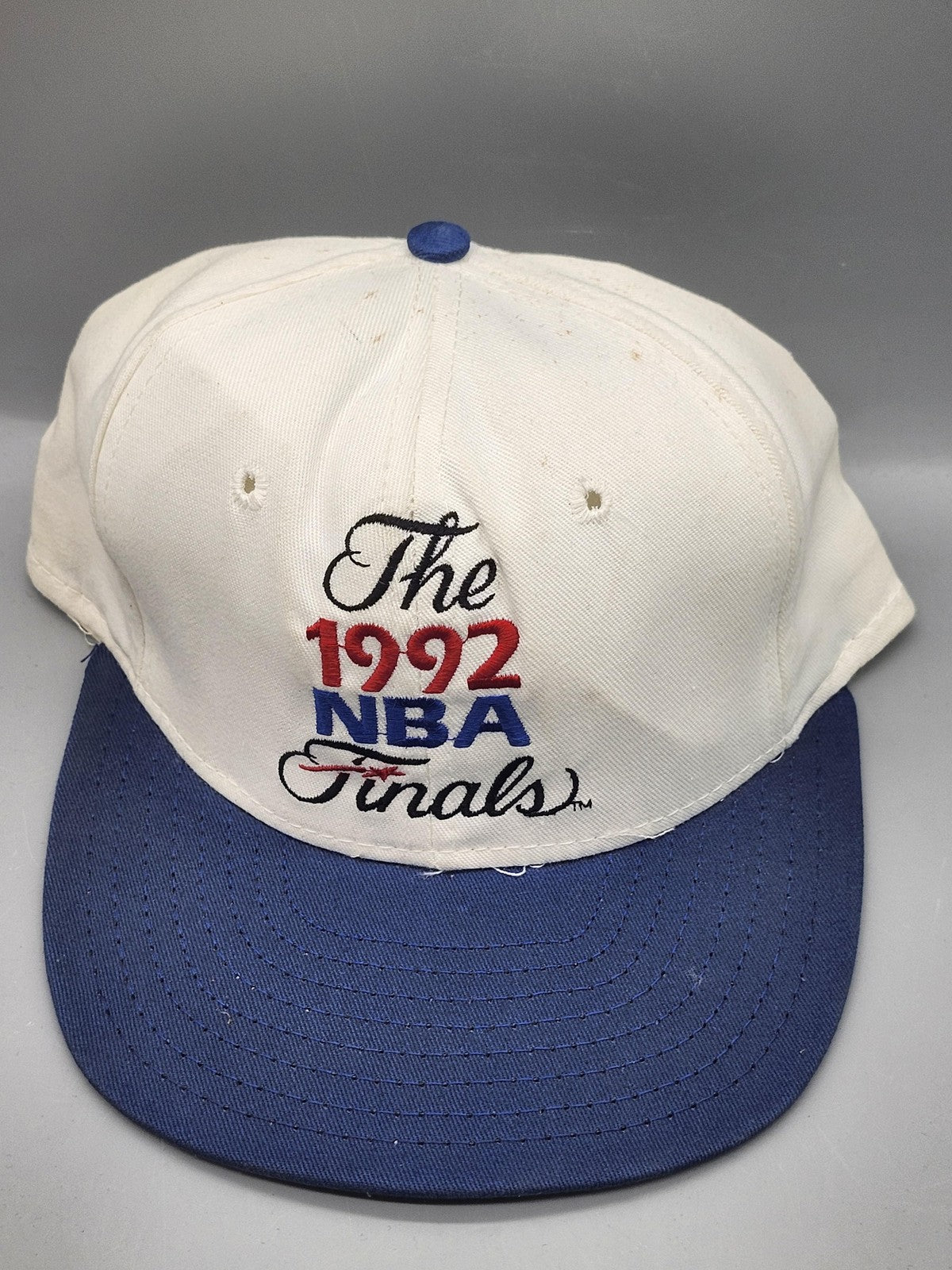 Vintage 1992 NBA Finals Hat Cap Snap Back White Blue NBA Basketball USA Mens