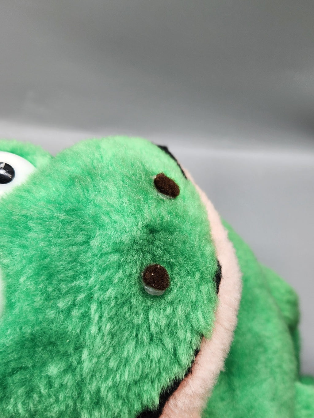 Vintage 1995 Liberty Toy Frog Plush Green Stuffed Animal 10" Large Googly Eyes