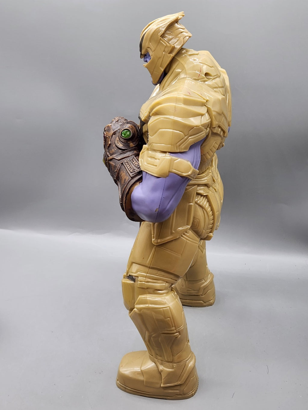 Marvel Avengers Endgame Thanos 14” Electronic Figure Infinity Gauntlet Hasbro...