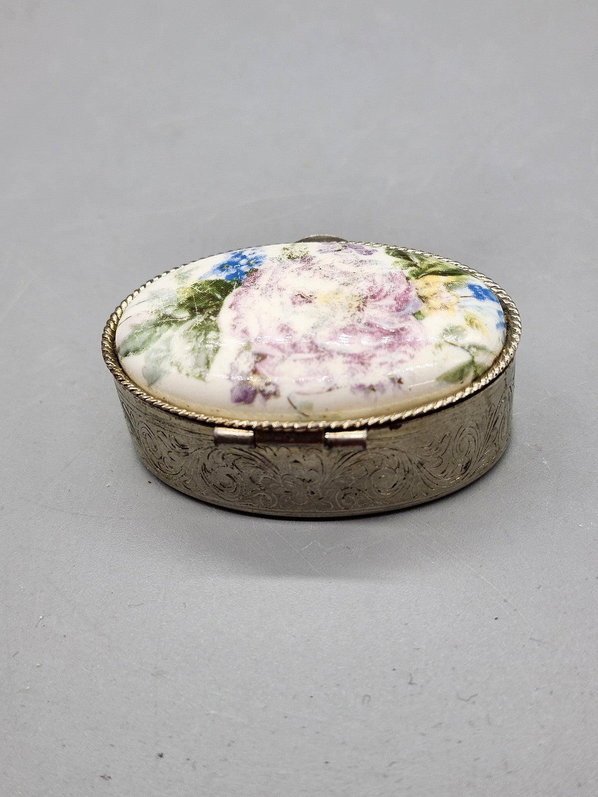 Vintage Oval Floral Porcelain Trinket Pill Box Silver Tone Engraved Jewelry