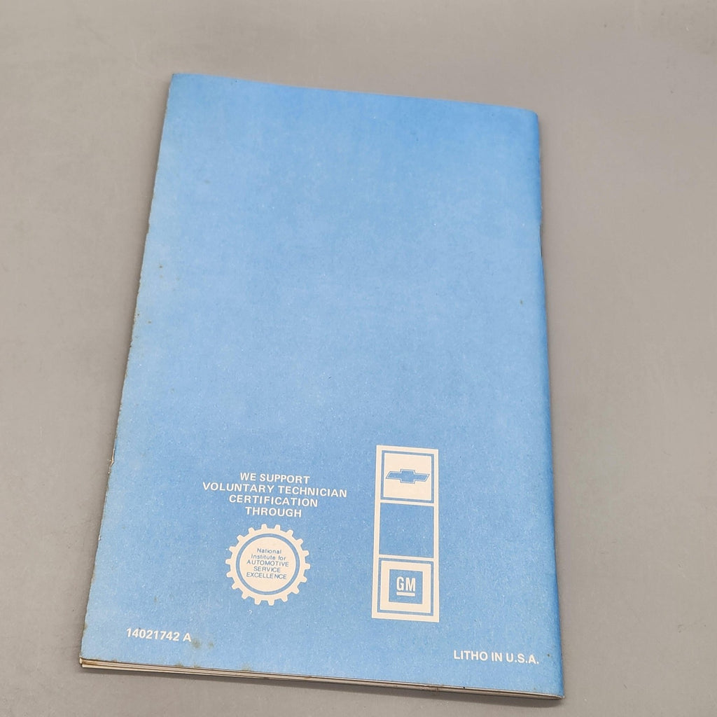 Vintage 1981 Chevrolet Monte Carlo Owner's Manual Blue OEM Guide Book Factory