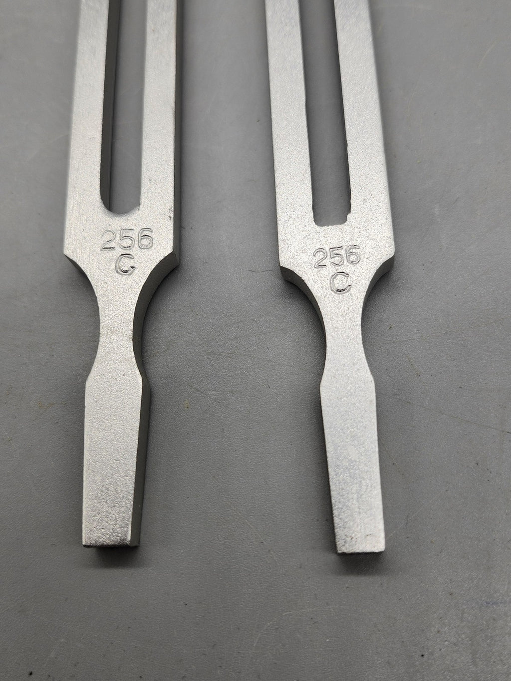 Tuning Fork Set Of 2 256 C 256Hz Silver Metal Piano Violin Ukulele Instrument