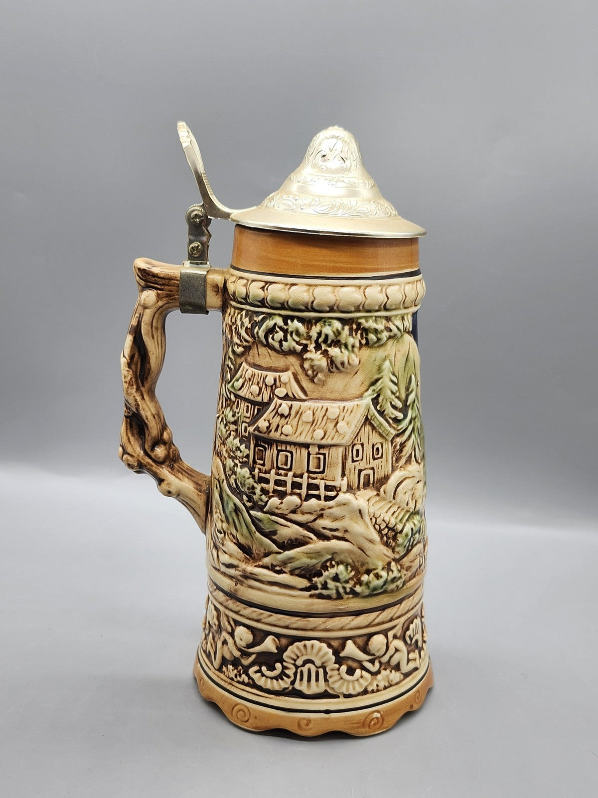 Vintage German Tavern Scene Lidded Stein Music Box Multicolor Ceramic Decor