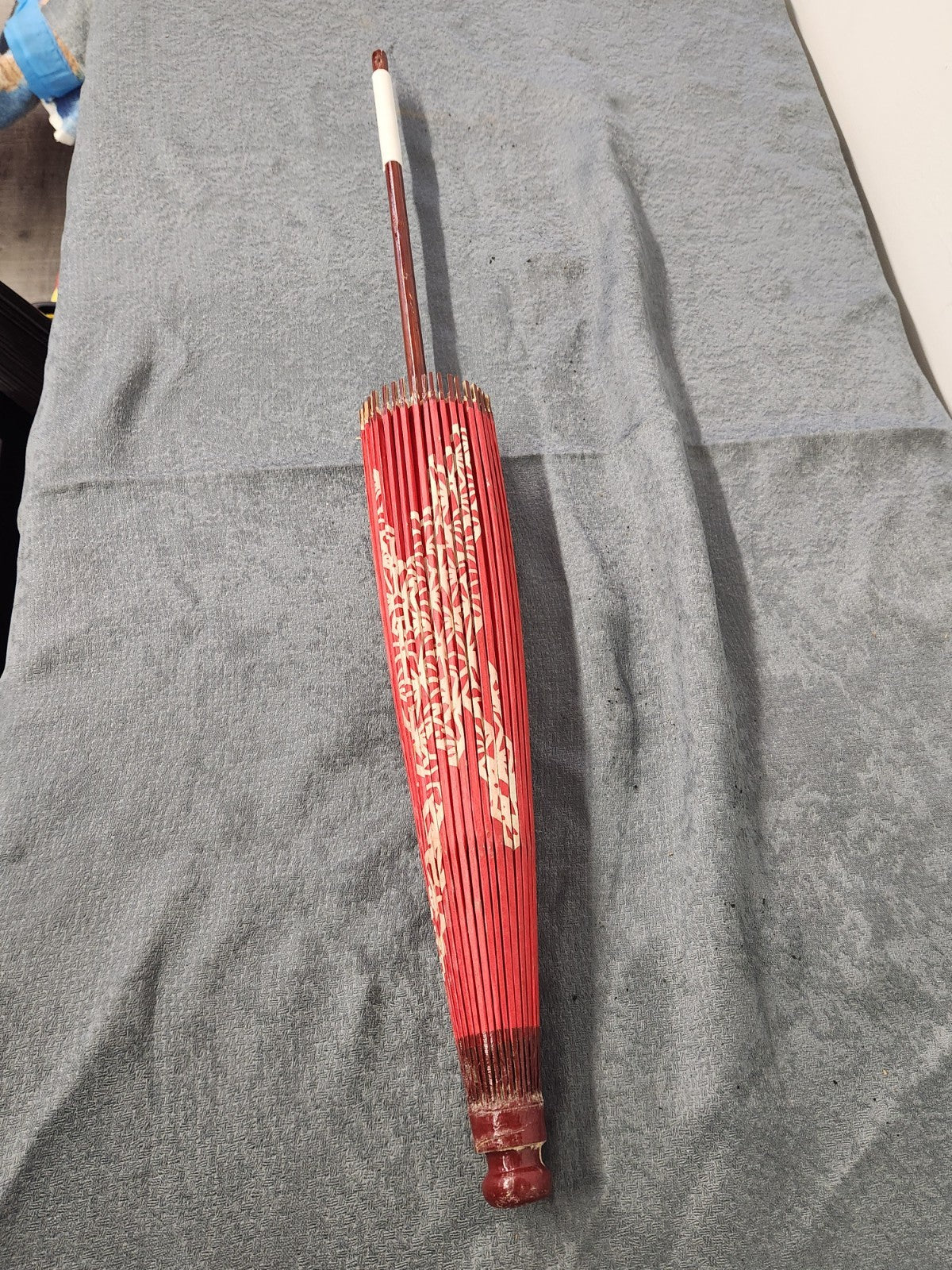 Vintage Japanese Red Paper Parasol Umbrella Origami Crane Bamboo Wagasa 32”