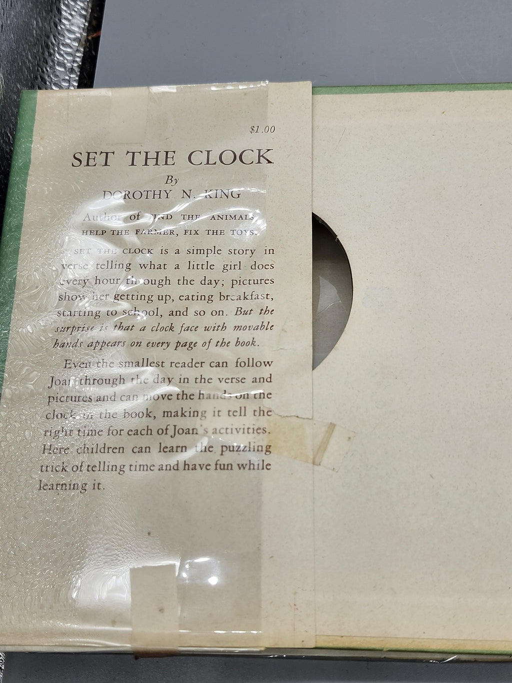 Vintage Set The Clock Dorothy N. King Green HC Kids Time Story USA 1942
