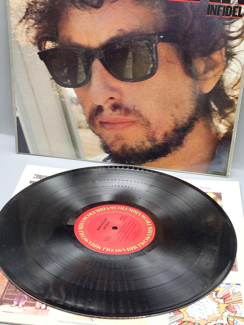 Bob Dylan Infidels 12" Black Vinyl LP 33 RPM 1983 Columbia Folk Rock USA Album