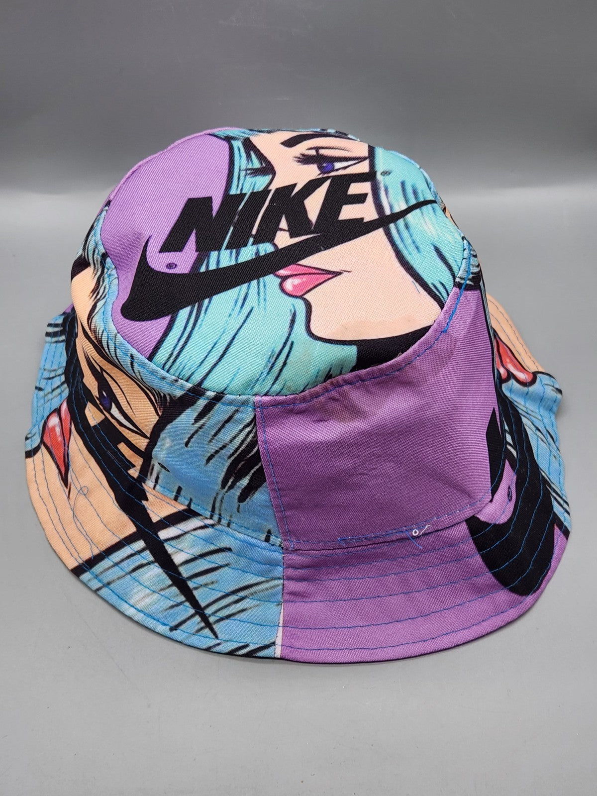 Nike Anime Art Bucket Hat – Purple/Blue Graphic Print Hat