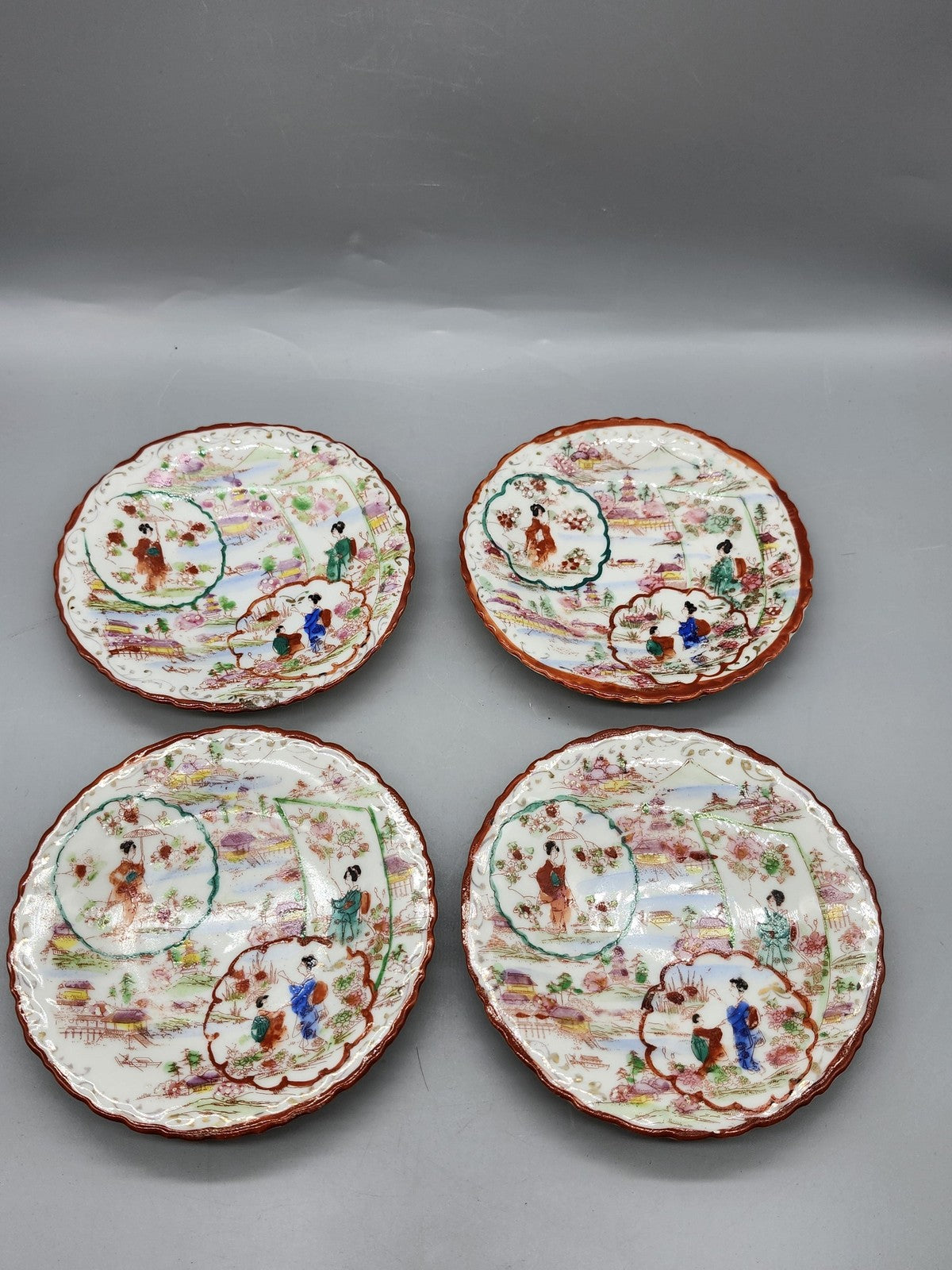 Vintage Unmarked Multicolor Geisha Scene Porcelain Dessert Plate Set 4 Japan