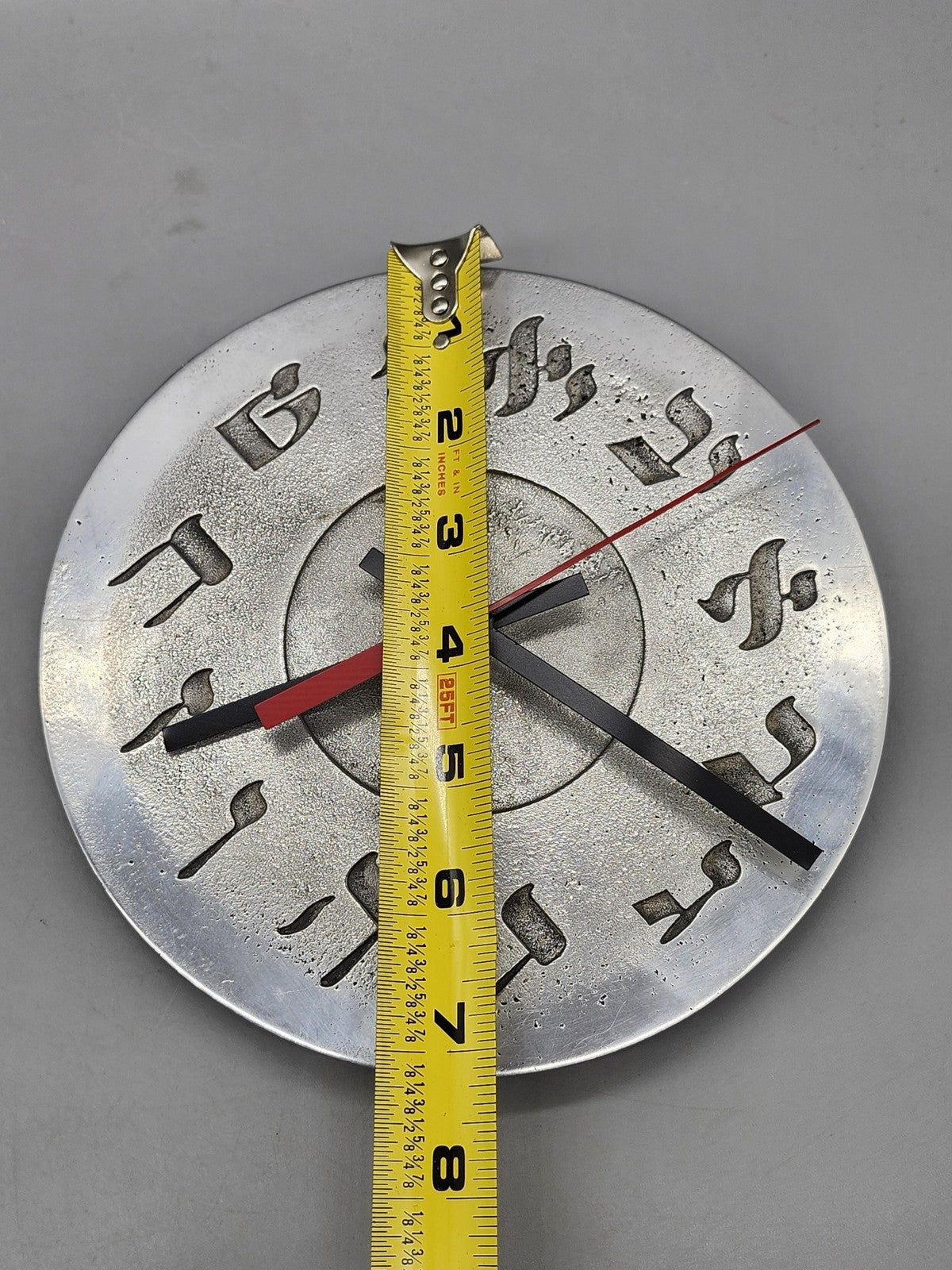 Takane Hebrew Desk Clock Round Silver Metal Quartz Judaica Tabletop Modern Decor