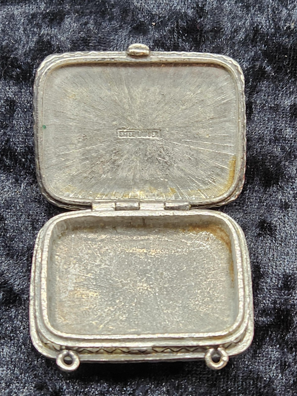 Estee Lauder Silver Mini Travel Cosmetic Jar Reusable Aluminum Compact Case