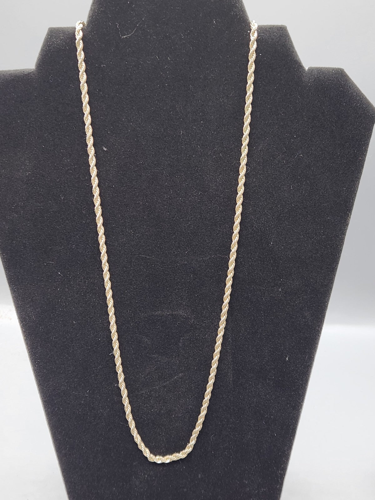 Vintage Twisted Gold Tone Rope Necklace Classic Layering Chain 24K GP Marked