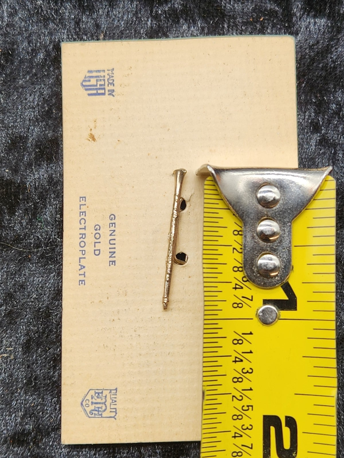 Vintage Clarinet Brooch Gold Electroplate Music Pin w/ Original Display Card