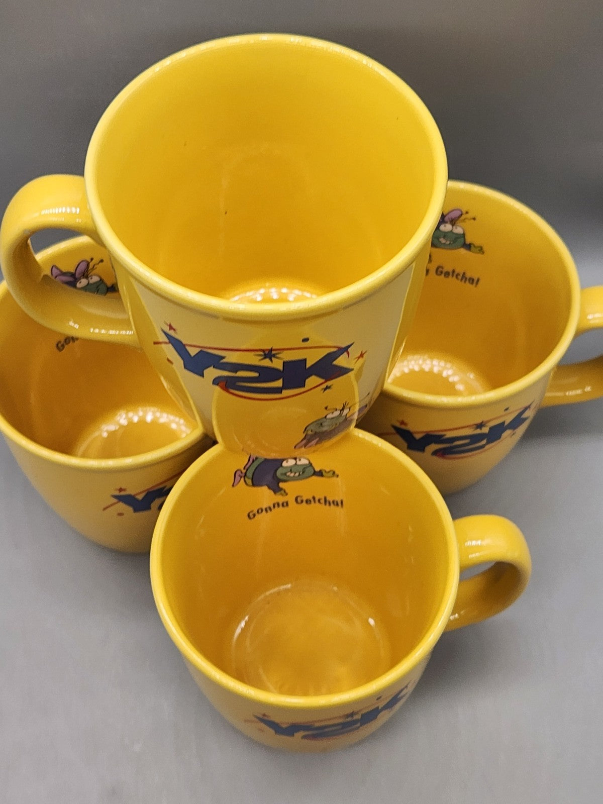 Vintage Y2K Promotional Coffee Mug Set of 4 Yellow Cartoon Fly Gonna Getcha Cups