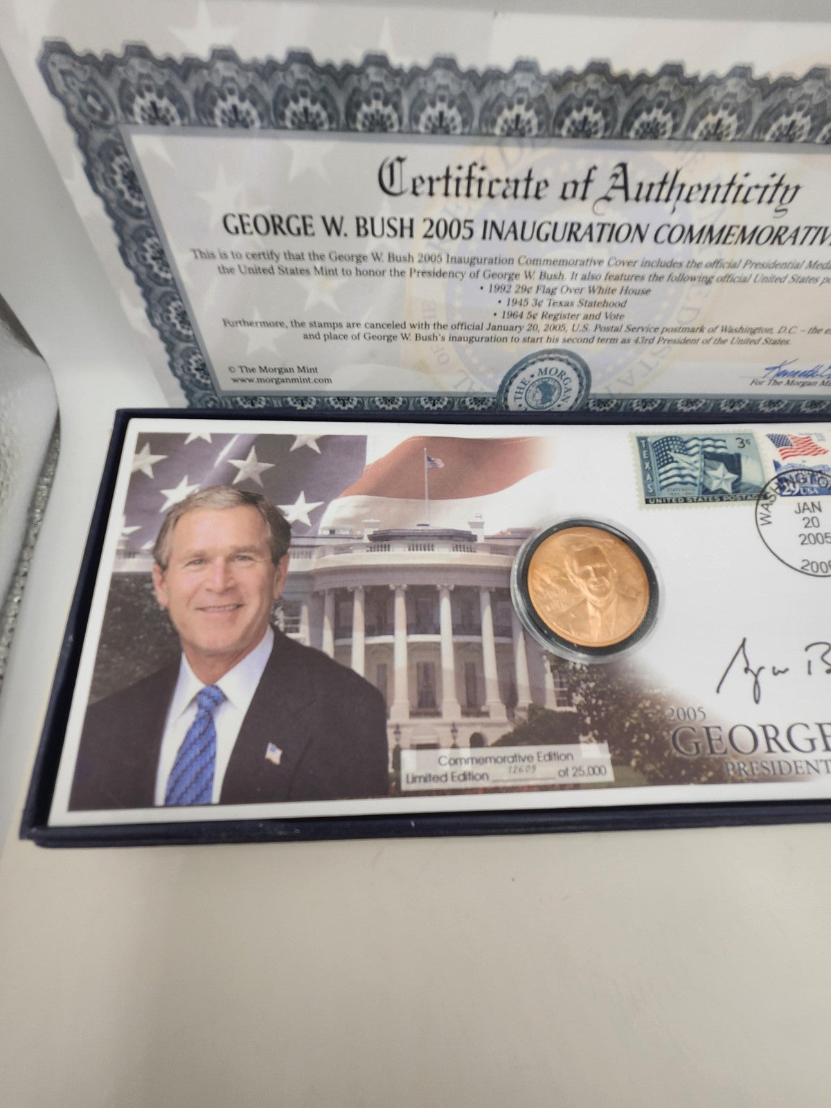 Vintage George W Bush Inauguration Coin Cover 2005 Morgan Mint Gold Tone COA