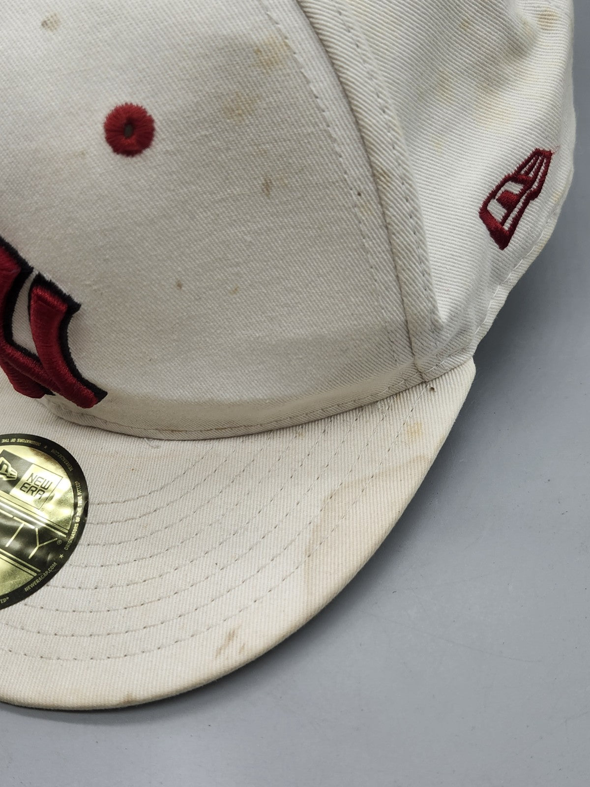 New Era 59FIFTY New York Yankees Fitted Hat White Red Size 7 5/8 MLB