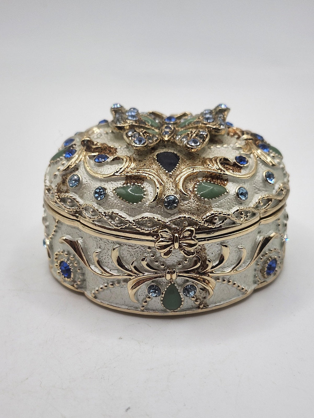 Ornate Butterfly Trinket Box Round Small Gold Tone Crystal Enamel Magnetic Decor
