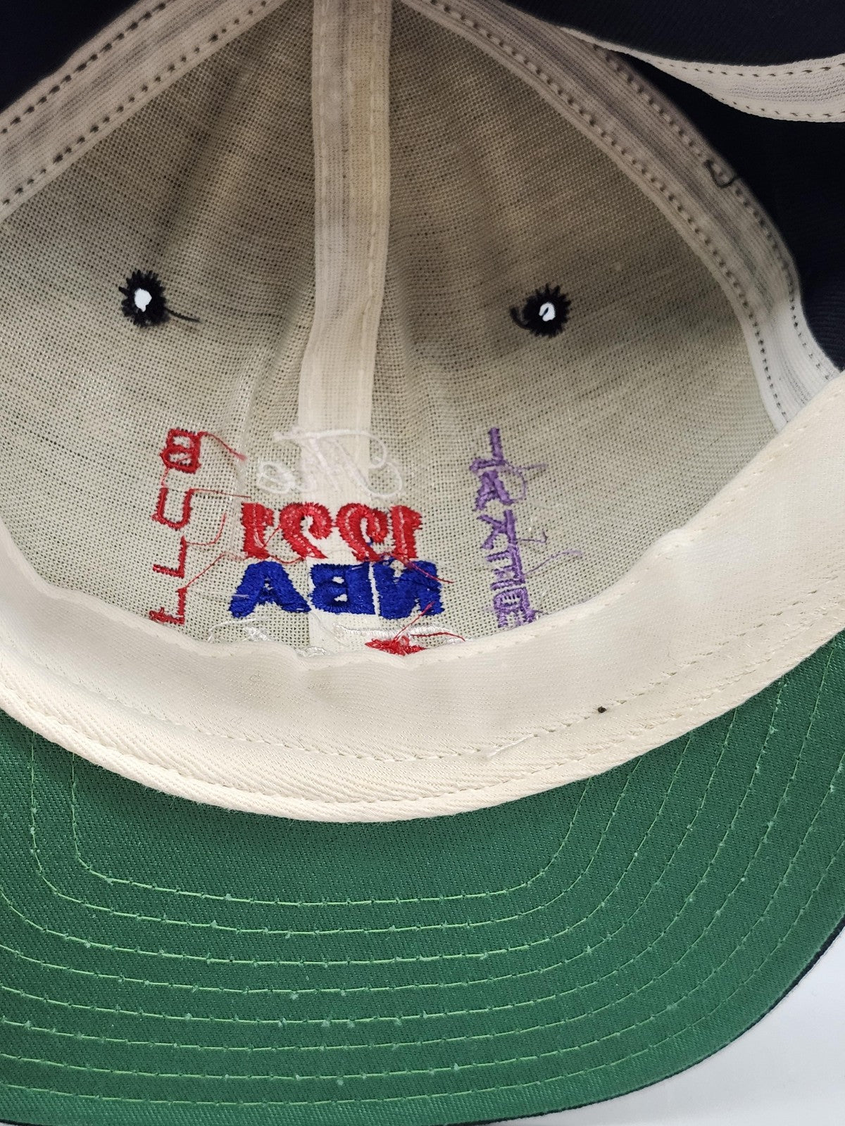 Vintage Chicago Bulls Lakers Hat Cap Snap Back New Era One Size Blue NBA Finals